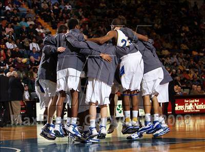 Thumbnail 3 in Bishop Maginn vs Mt. Vernon (NYSPHSAA Class AA Semifinals) photogallery.