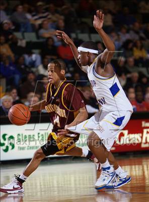 Thumbnail 2 in Bishop Maginn vs Mt. Vernon (NYSPHSAA Class AA Semifinals) photogallery.