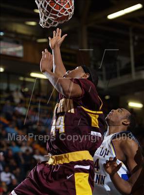 Thumbnail 3 in Bishop Maginn vs Mt. Vernon (NYSPHSAA Class AA Semifinals) photogallery.