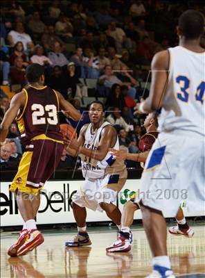 Thumbnail 1 in Bishop Maginn vs Mt. Vernon (NYSPHSAA Class AA Semifinals) photogallery.