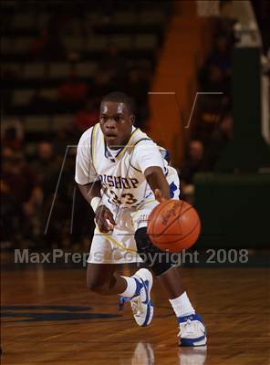Thumbnail 2 in Bishop Maginn vs Mt. Vernon (NYSPHSAA Class AA Semifinals) photogallery.