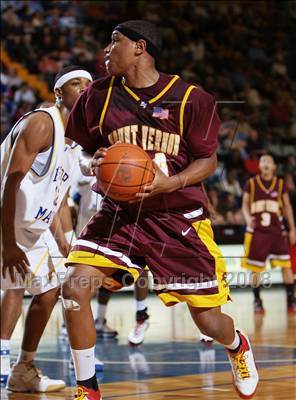 Thumbnail 2 in Bishop Maginn vs Mt. Vernon (NYSPHSAA Class AA Semifinals) photogallery.