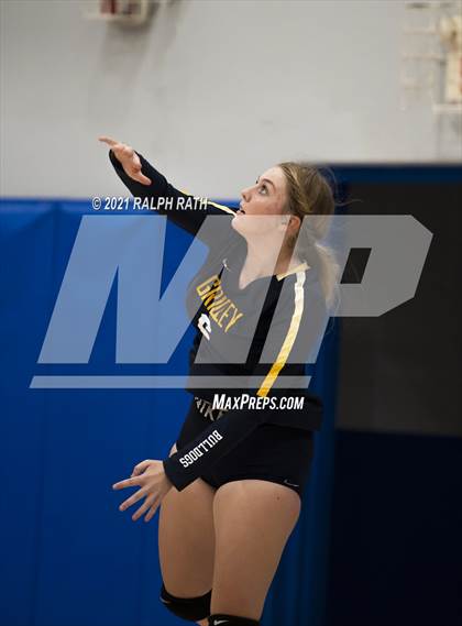 Thumbnail 1 in Gridley @ Orland photogallery.