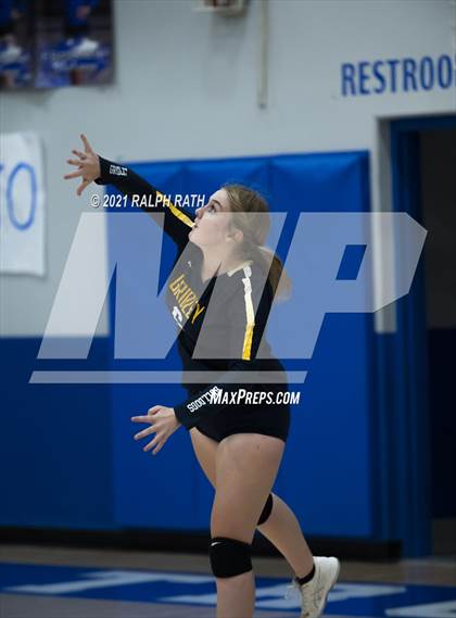 Thumbnail 2 in Gridley @ Orland photogallery.