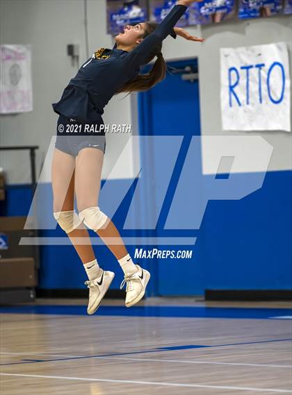 Thumbnail 1 in Gridley @ Orland photogallery.