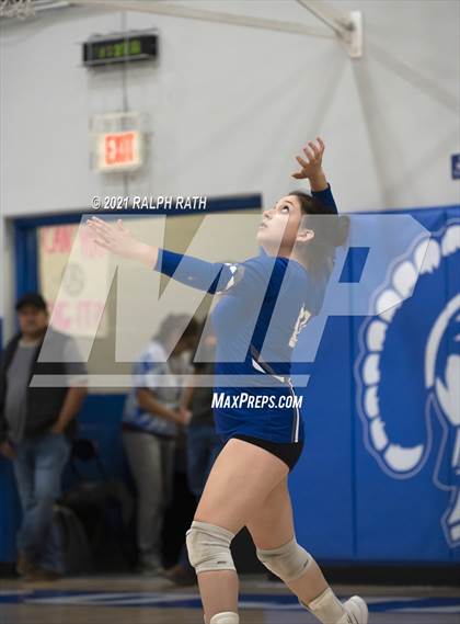 Thumbnail 2 in Gridley @ Orland photogallery.