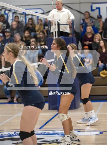 Thumbnail 3 in Gridley @ Orland photogallery.