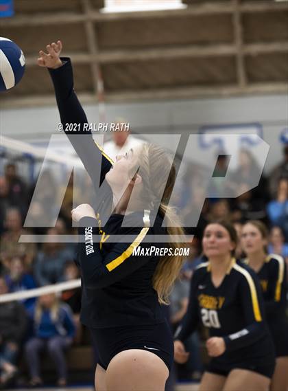 Thumbnail 2 in Gridley @ Orland photogallery.