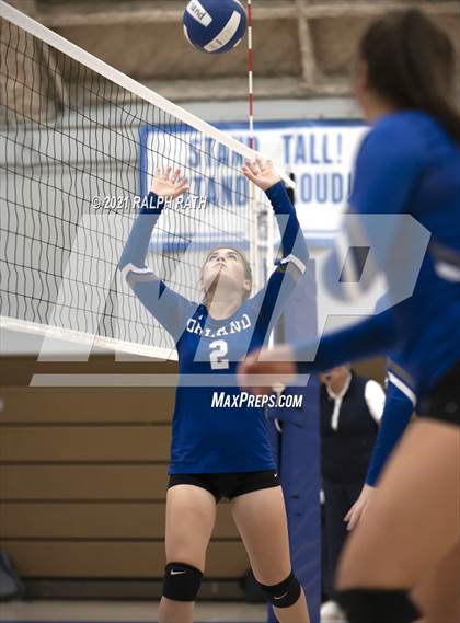 Thumbnail 1 in Gridley @ Orland photogallery.