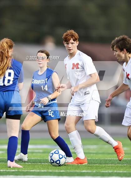 Thumbnail 3 in Mohawk Area @ Ellwood City photogallery.