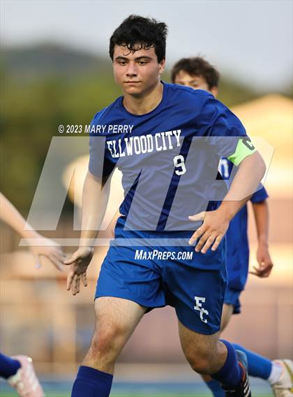 Thumbnail 1 in Mohawk Area @ Ellwood City photogallery.