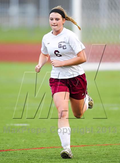 Thumbnail 2 in Honeoye Falls-Lima vs. Garden City (NYSPHSAA Class A Final) photogallery.