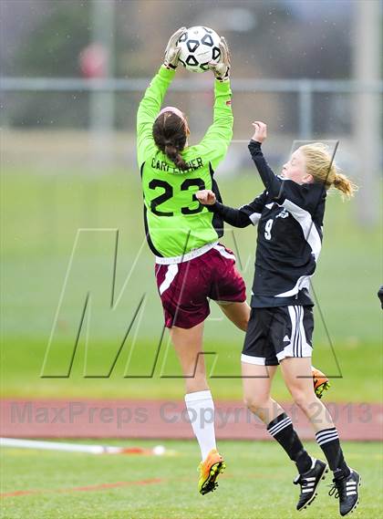 Thumbnail 2 in Honeoye Falls-Lima vs. Garden City (NYSPHSAA Class A Final) photogallery.