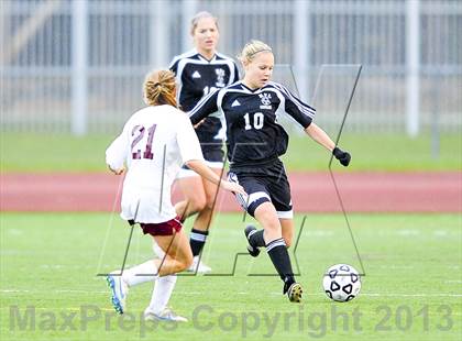 Thumbnail 3 in Honeoye Falls-Lima vs. Garden City (NYSPHSAA Class A Final) photogallery.