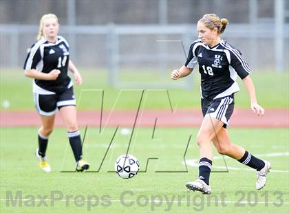 Thumbnail 1 in Honeoye Falls-Lima vs. Garden City (NYSPHSAA Class A Final) photogallery.