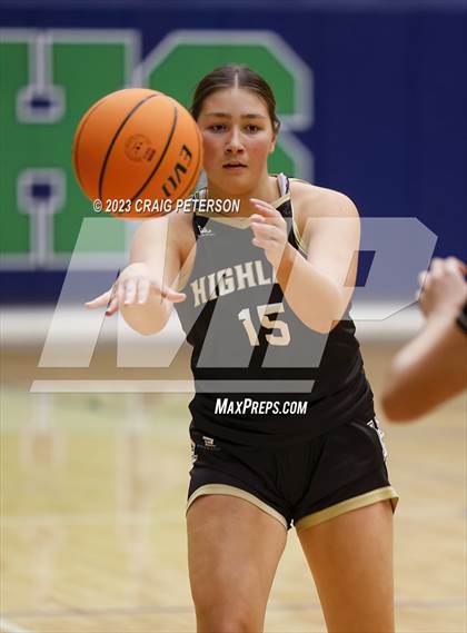 Thumbnail 1 in Highland @ Ridgeline photogallery.