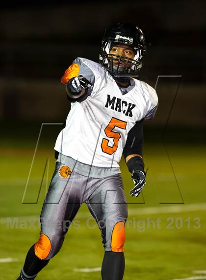 Thumbnail 3 in McClymonds vs. Central Catholic (CIF NorCal Regional D4 Final) photogallery.