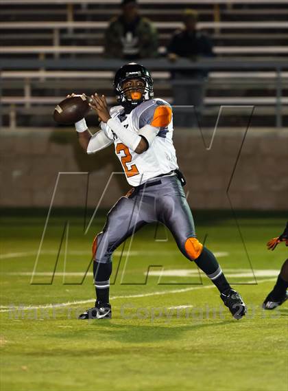 Thumbnail 1 in McClymonds vs. Central Catholic (CIF NorCal Regional D4 Final) photogallery.
