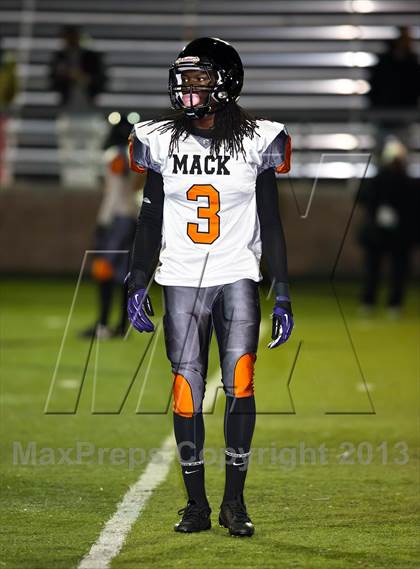Thumbnail 1 in McClymonds vs. Central Catholic (CIF NorCal Regional D4 Final) photogallery.