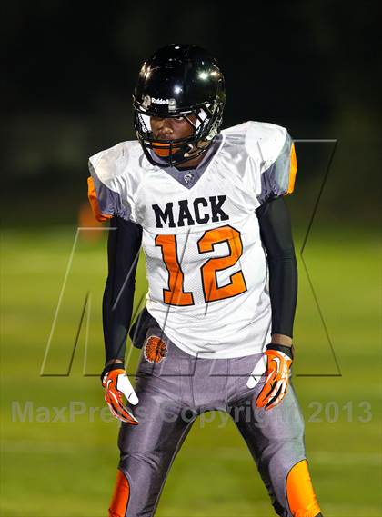 Thumbnail 3 in McClymonds vs. Central Catholic (CIF NorCal Regional D4 Final) photogallery.