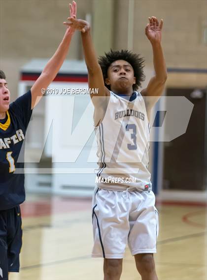 Thumbnail 2 in Shafter vs. Golden Valley (Ralph Krave Memorial Tournament) photogallery.