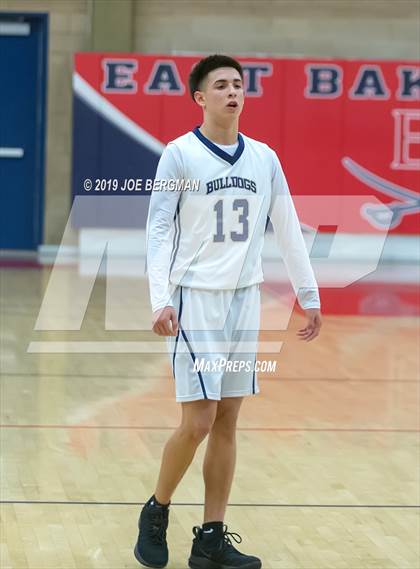 Thumbnail 2 in Shafter vs. Golden Valley (Ralph Krave Memorial Tournament) photogallery.