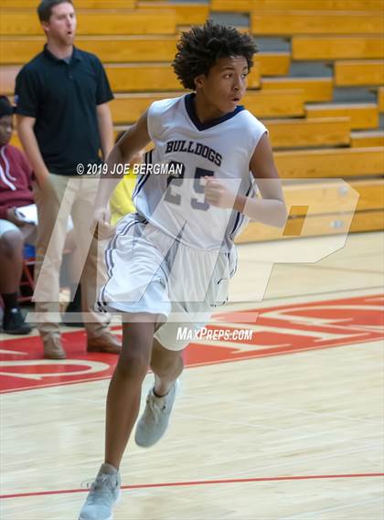 Thumbnail 2 in Shafter vs. Golden Valley (Ralph Krave Memorial Tournament) photogallery.