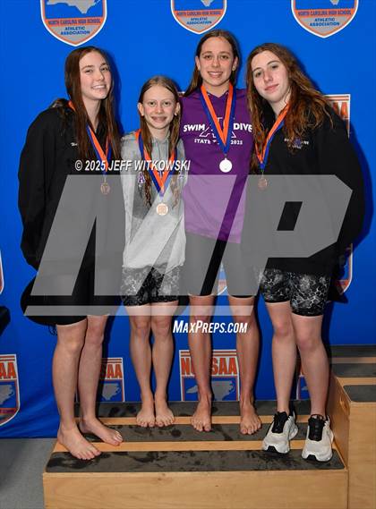 Thumbnail 1 in NCHSAA 4A Final Awards photogallery.
