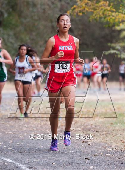 Thumbnail 1 in MMC League Meet photogallery.