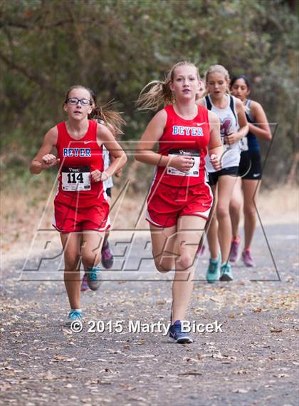 Thumbnail 2 in MMC League Meet photogallery.