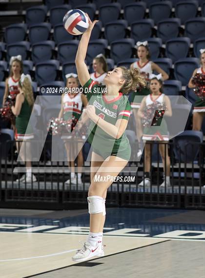 Thumbnail 1 in Cypress Ranch vs The Woodlands (UIL Volleyball 6A D1 Area) photogallery.