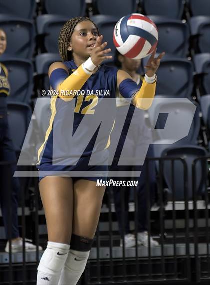 Thumbnail 1 in Cypress Ranch vs The Woodlands (UIL Volleyball 6A D1 Area) photogallery.