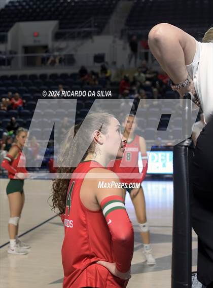 Thumbnail 3 in Cypress Ranch vs The Woodlands (UIL Volleyball 6A D1 Area) photogallery.