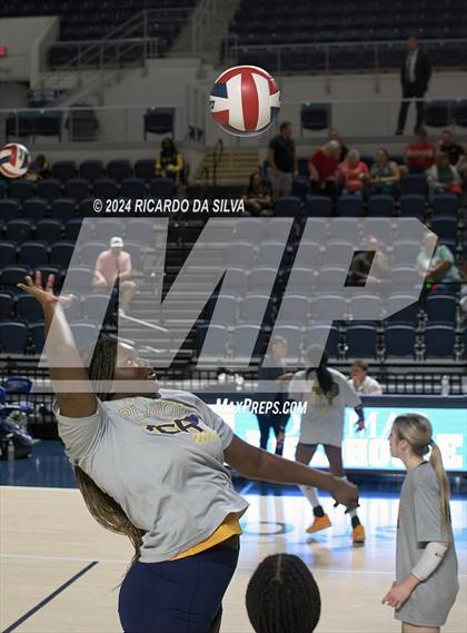 Thumbnail 3 in Cypress Ranch vs The Woodlands (UIL Volleyball 6A D1 Area) photogallery.