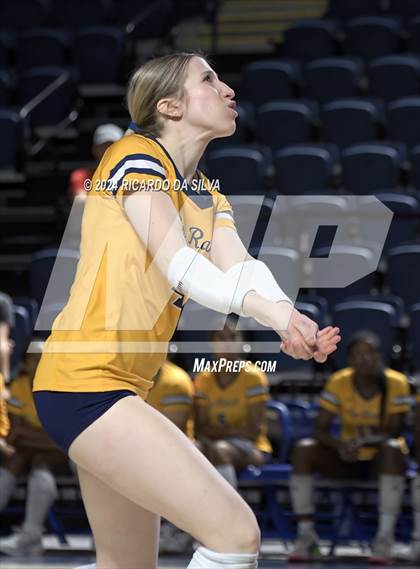 Thumbnail 3 in Cypress Ranch vs The Woodlands (UIL Volleyball 6A D1 Area) photogallery.