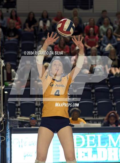 Thumbnail 3 in Cypress Ranch vs The Woodlands (UIL Volleyball 6A D1 Area) photogallery.