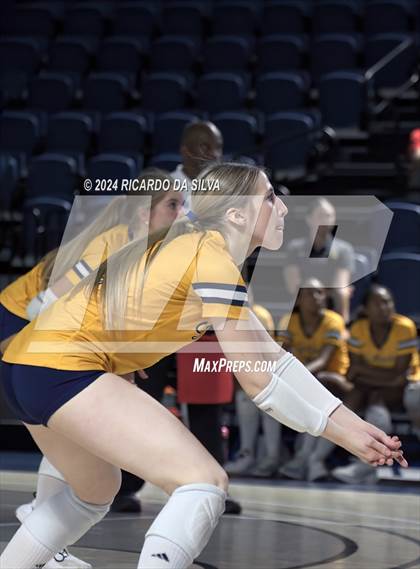 Thumbnail 1 in Cypress Ranch vs The Woodlands (UIL Volleyball 6A D1 Area) photogallery.