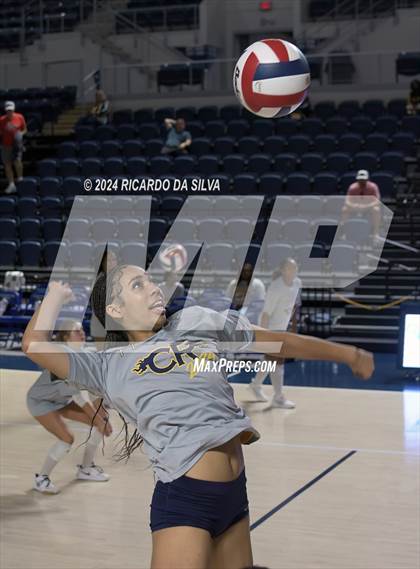 Thumbnail 2 in Cypress Ranch vs The Woodlands (UIL Volleyball 6A D1 Area) photogallery.