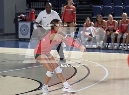 Thumbnail 1 in Cypress Ranch vs The Woodlands (UIL Volleyball 6A D1 Area) photogallery.