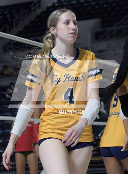 Thumbnail 2 in Cypress Ranch vs The Woodlands (UIL Volleyball 6A D1 Area) photogallery.