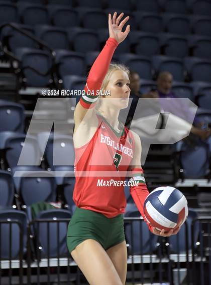 Thumbnail 3 in Cypress Ranch vs The Woodlands (UIL Volleyball 6A D1 Area) photogallery.