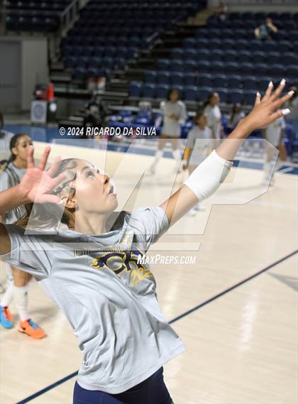 Thumbnail 3 in Cypress Ranch vs The Woodlands (UIL Volleyball 6A D1 Area) photogallery.