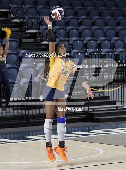 Thumbnail 2 in Cypress Ranch vs The Woodlands (UIL Volleyball 6A D1 Area) photogallery.