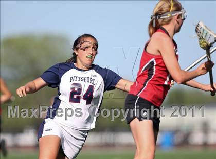 Thumbnail 2 in Penfield vs. Mendon/Sutherland (Section 5 Class A Final) photogallery.