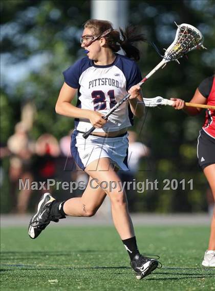 Thumbnail 2 in Penfield vs. Mendon/Sutherland (Section 5 Class A Final) photogallery.