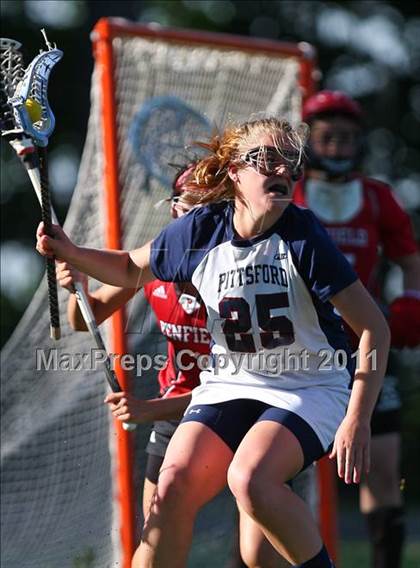 Thumbnail 1 in Penfield vs. Mendon/Sutherland (Section 5 Class A Final) photogallery.
