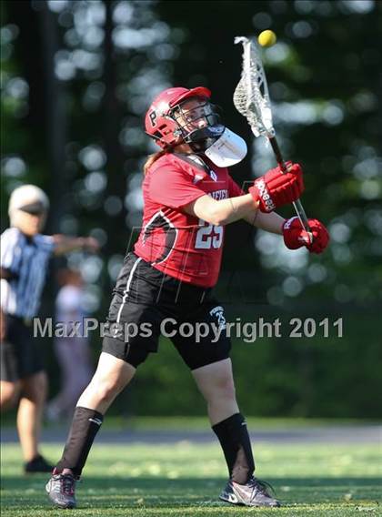 Thumbnail 1 in Penfield vs. Mendon/Sutherland (Section 5 Class A Final) photogallery.