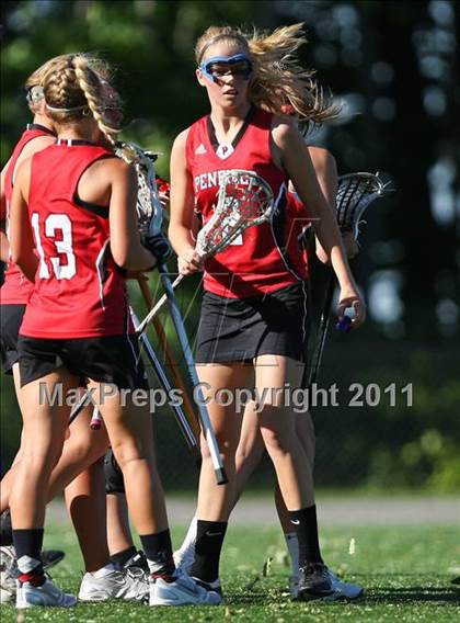 Thumbnail 1 in Penfield vs. Mendon/Sutherland (Section 5 Class A Final) photogallery.
