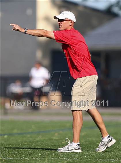 Thumbnail 2 in Penfield vs. Mendon/Sutherland (Section 5 Class A Final) photogallery.