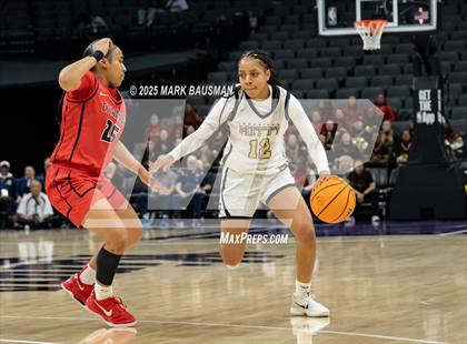 Thumbnail 2 in Etiwanda vs Archbishop Mitty (CIF State Open Div. Final) photogallery.